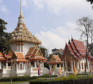 Wat Huay Mongkol