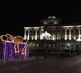 Pałac Staszica (Nowy Świat) zimą