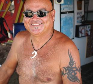 Der Chef : Hassan(Seebär Surfschule)