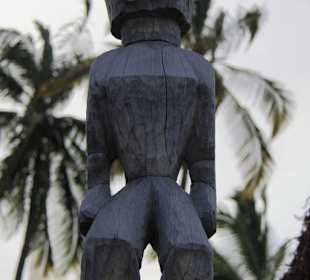 Pu'uhonua o Honaunau National Historical Park