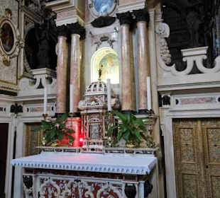 Impressionen aus der Kirche Chiesa dell'Inviolata