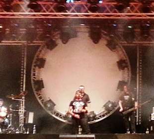 Heavy Metal Auftritt im Rockzelt