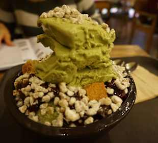 Red Mango & Cacao Green