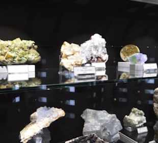 Mineralien- und Mathematikmuseum