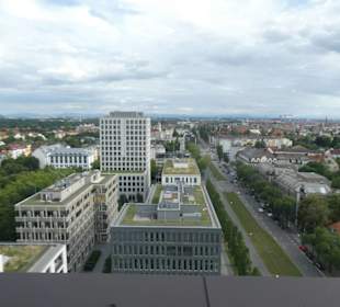M'Uniqo Rooftop Bar: Ausblick von der Dachterrasse