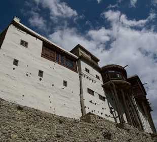 Zabytkowy fort w Karimabadzie