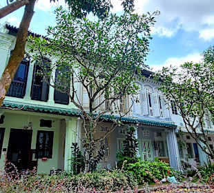 Emerald Hill Road