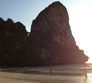 Pranang Cave Beach 