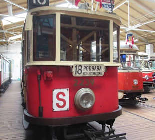 Im Museum des öffentlichen Peronennahverkehrs