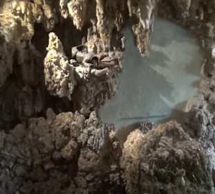 Asserspiele - Grotte - Vogelsang