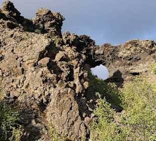 Dimmuborgir, "dunkle Burgen"