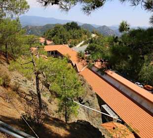 Straße zum Felsengrab