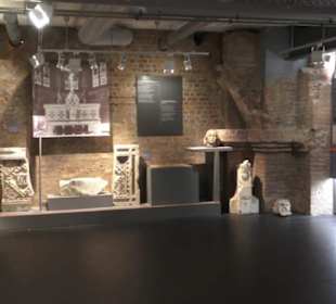 Museum in der Krypta