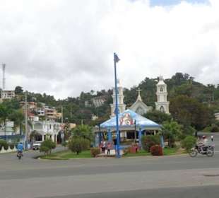 Blick auf die Kirche
