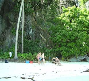 Unsere Pausen Insel mit Gruppenmitgliedern