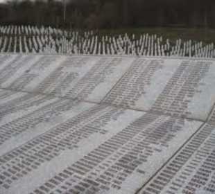 Mahnmal des serbischen Völkermords an Bosniaken