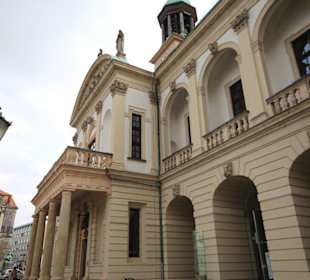 Seitkiche Ansicht vom Alten Rathaus