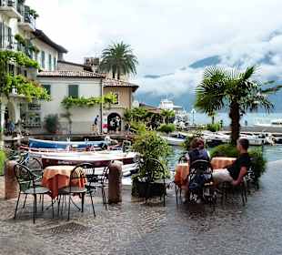 Hafen in Limone