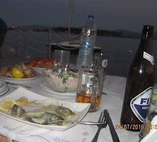 Griechische Vorspeisen, teilweise selbst gemacht