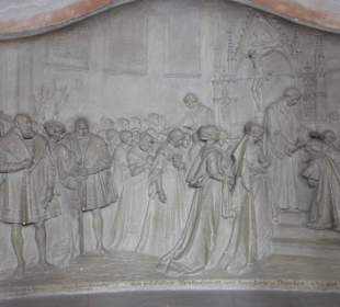 Abguß: Abendmahlrelief von Dresdner Kreuzkirche