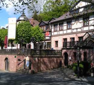 Schlosshotel nebenan