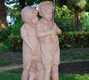 Wasserspiele mit Schirm