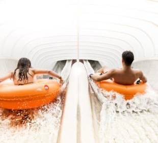 Die neuen Rutschen in der Therme