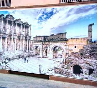 4Tag Izmir Zurück vom Ausflug Hafenwand