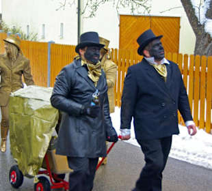 Fachingszug in Happurg 2010
