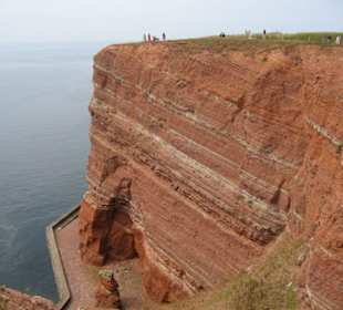 Daher auch der rote Felsen...