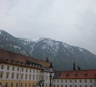 Blick übers Kloster.