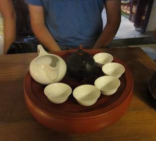 Chinatown, Teehausbesuch