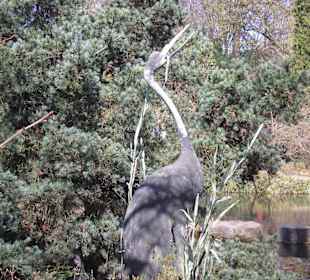 Storchskulptur im Japanischen Garten