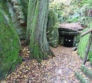 Rundgang durch die Ebnether Felsenkeller