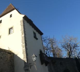 Sulzfeld, von 950 Meter langen Wehrmauer umgeben