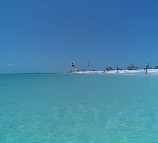 Wassersport am Sirenis-Strand