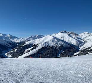 SKISET Skiverleih Tux