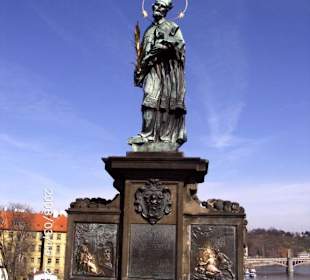 Nepomuk Denkmal Karlsbrücke