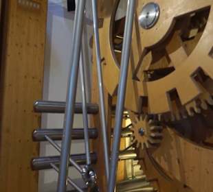 Weltgrößte Kuckucksuhr