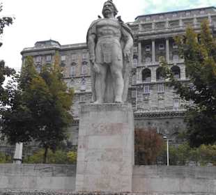 Auf dem Weg zum Burgberg.