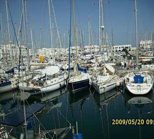 Blick auf den Hafen in Monastir