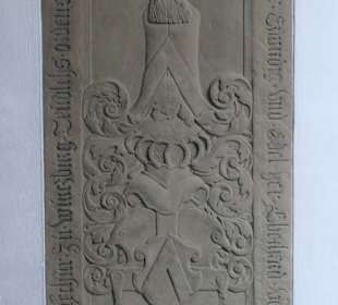 Die Deutschhauskirche in Würzburg (linksmainisch)