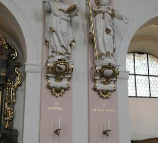 Die St.-Alexander-Kirche am Marktplatz von Rastatt