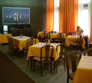 Speisesaal im Olympic Hotel