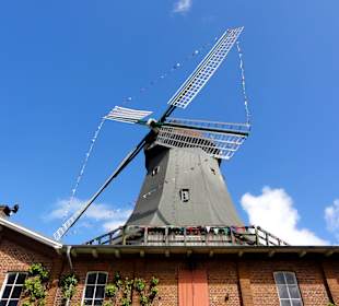 Außenansicht der Mühle von Rönn