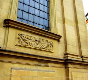 Der Tod in voller Pracht