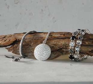 Wunderschöner Schmuck im Tannheimertal