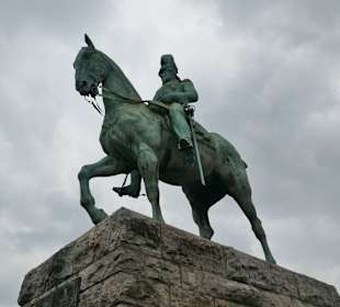 Kaiser Friedrich III. bei der Hohenzollernbrücke