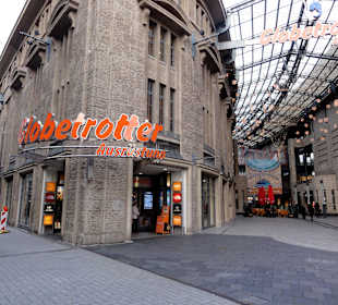 Eingangsbereich des Globetrotter Stores