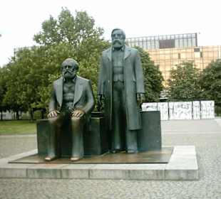 Marx Engels forum